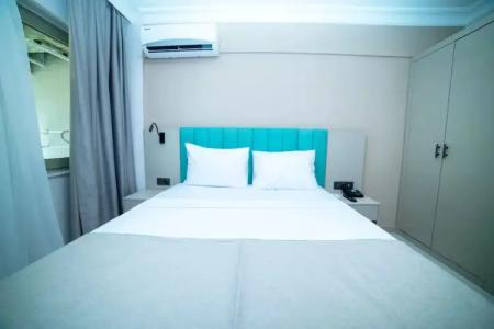 Rose Garden Premium - 68