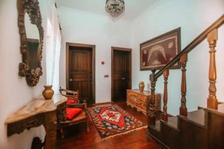 Hadrianus Boutique - 3