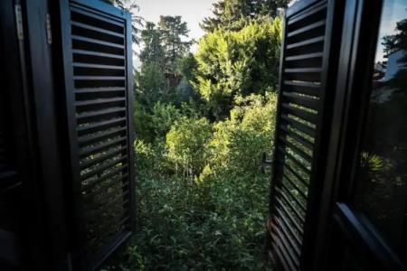 Hadrianus Boutique - 53