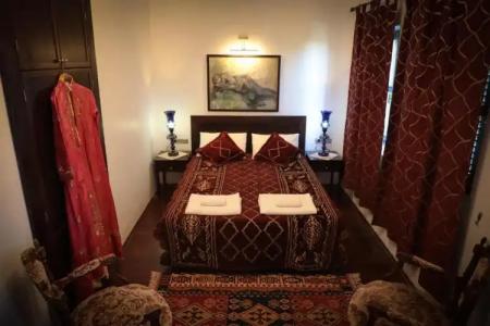 Hadrianus Boutique - 44