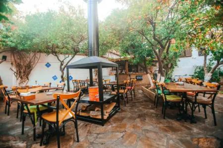 Hadrianus Boutique - 17