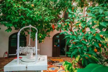 Hadrianus Boutique - 36