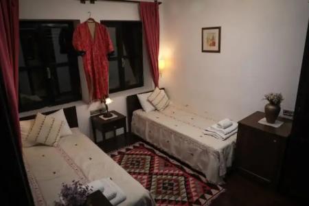 Hadrianus Boutique - 65