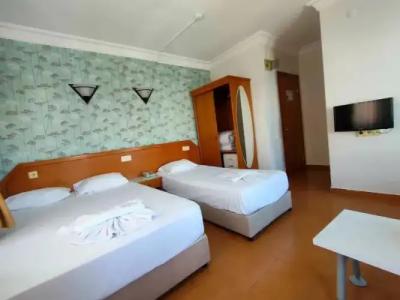 Gülizar Konyaaltı - 29