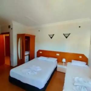 Gülizar Konyaaltı - 52