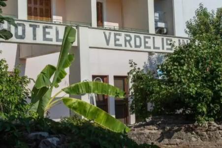 Verdelis Inn - 0