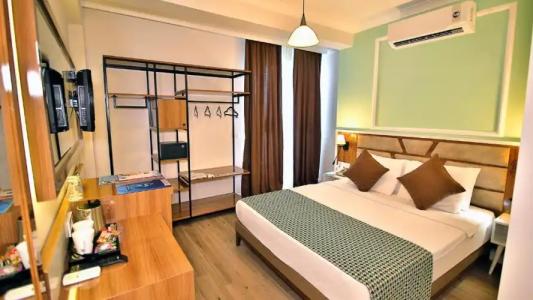 Club Big Blue Suit - All Inclusive - 125