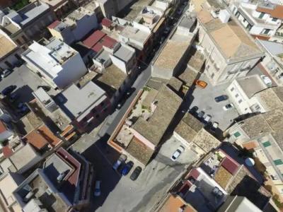 Esagono Monello - 12