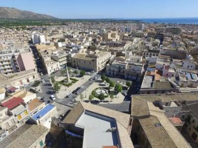 Esagono Monello - 13