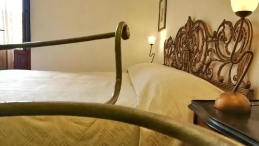 Esagono Monello - 38