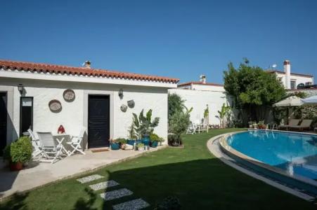 Sedirli Ev Alacati - 36