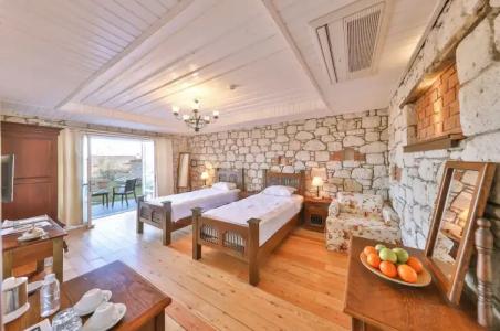 Imren Han - Special Class - 52