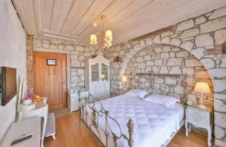 Imren Han - Special Class - 54