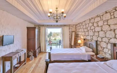 Imren Han - Special Class - 55