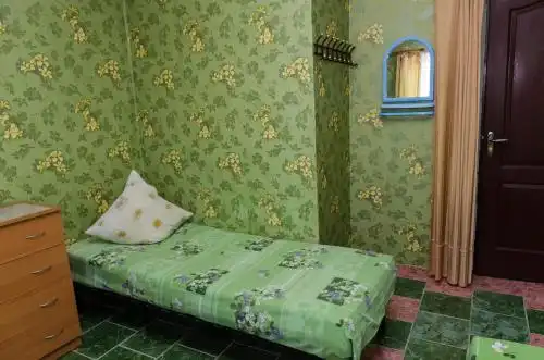 Guest House 15a - 19
