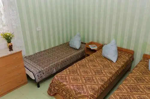 Guest House 15a - 30