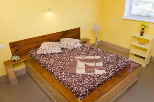 Guest House 15a - 51