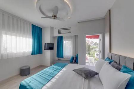 La Brezza Suite & - 2