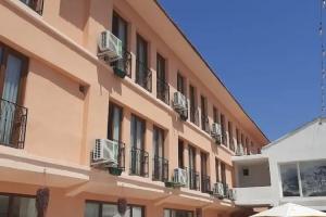Pera Ayvalık Guest House, Ayvalik