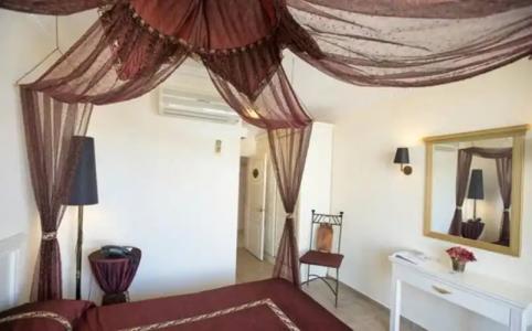 Conny's (Adult Only) +18 - 4