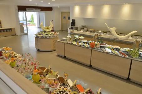 Side Resort Annex - 12