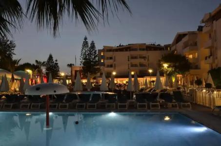 Side Resort Annex - 48