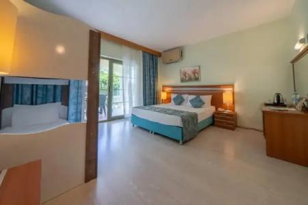 Palm Wing Beach Resort - 36