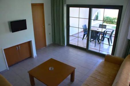 Palm Wing Beach Resort - 3