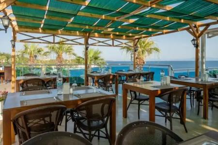 Palm Wing Beach Resort - 32