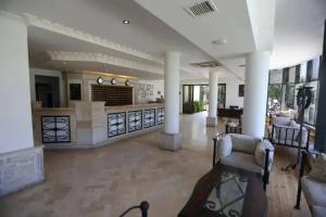 Izer Hotel Beach Club, Torba