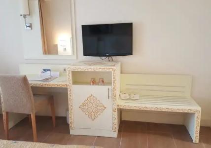 Crystal Admiral - 53