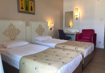 Crystal Admiral - 76