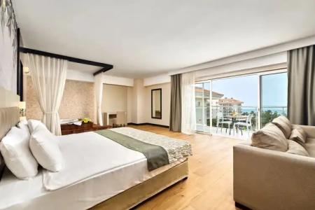 Seaden Sea World Resort & Spa - 77