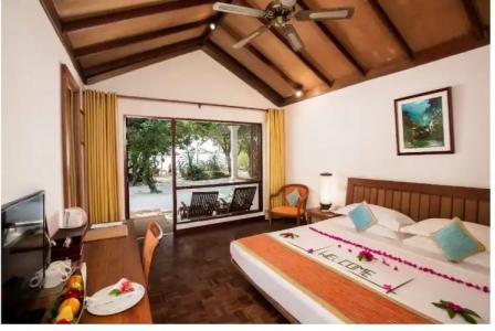 Reethi Beach Resort - 2