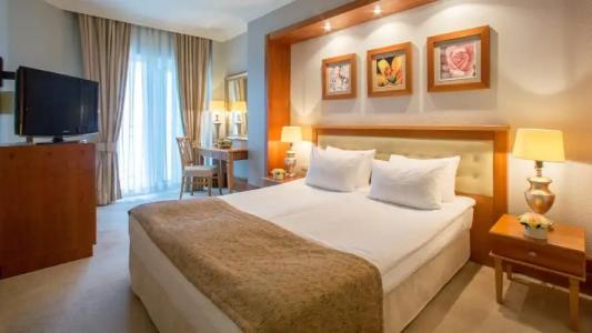 Rixos-Prykarpattya Resort - 4