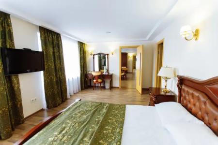 Gostinichnyij Kompleks Tavriya - 107