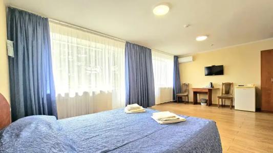 Gostinichnyij Kompleks Tavriya - 83