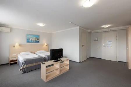 Атлантик - 28