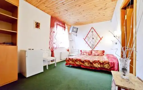 Piligrim Guest House - 17
