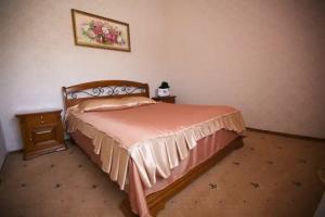 Orion Hotel (10km to Lviv center), Ryasne - Rus'ke