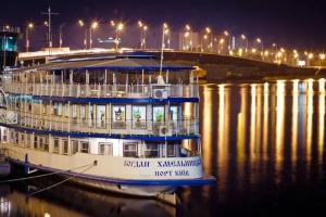 Bogdan Khmelnytskyi Hotel