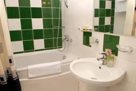 7 Days Kamyanets-Podilskyi - 7