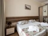 2 rooms Exclusive Double room with balcony and with sea view