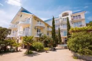 Gostevoy Dom Forest, Alupka