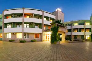 Zarya Hotel, Novootradnoe