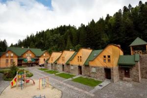 Lavanda Country Club, Tatariv