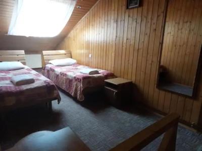 Urochyshe Vyshnya - 32