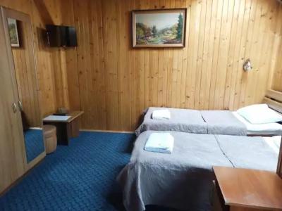 Urochyshe Vyshnya - 14