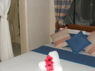 Carana Hilltop Villa - 2