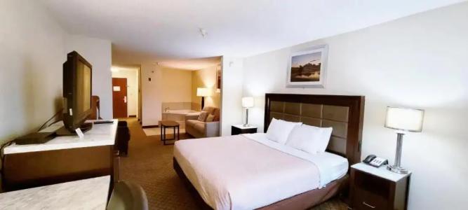 Home Inn & Suites - 43